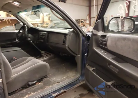 2004 Dodge Dakota Sport z USA, uszkodzony, nr VIN 1D7HG32N94S564142